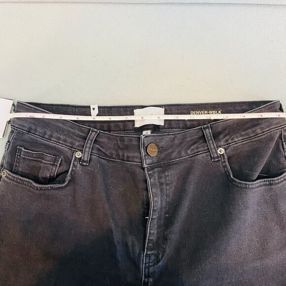 Lola Jeans Blackwash 33 Denver-WBLK High Rise Straight Leg NWT Plus‎ Size - Picture 9 of 10